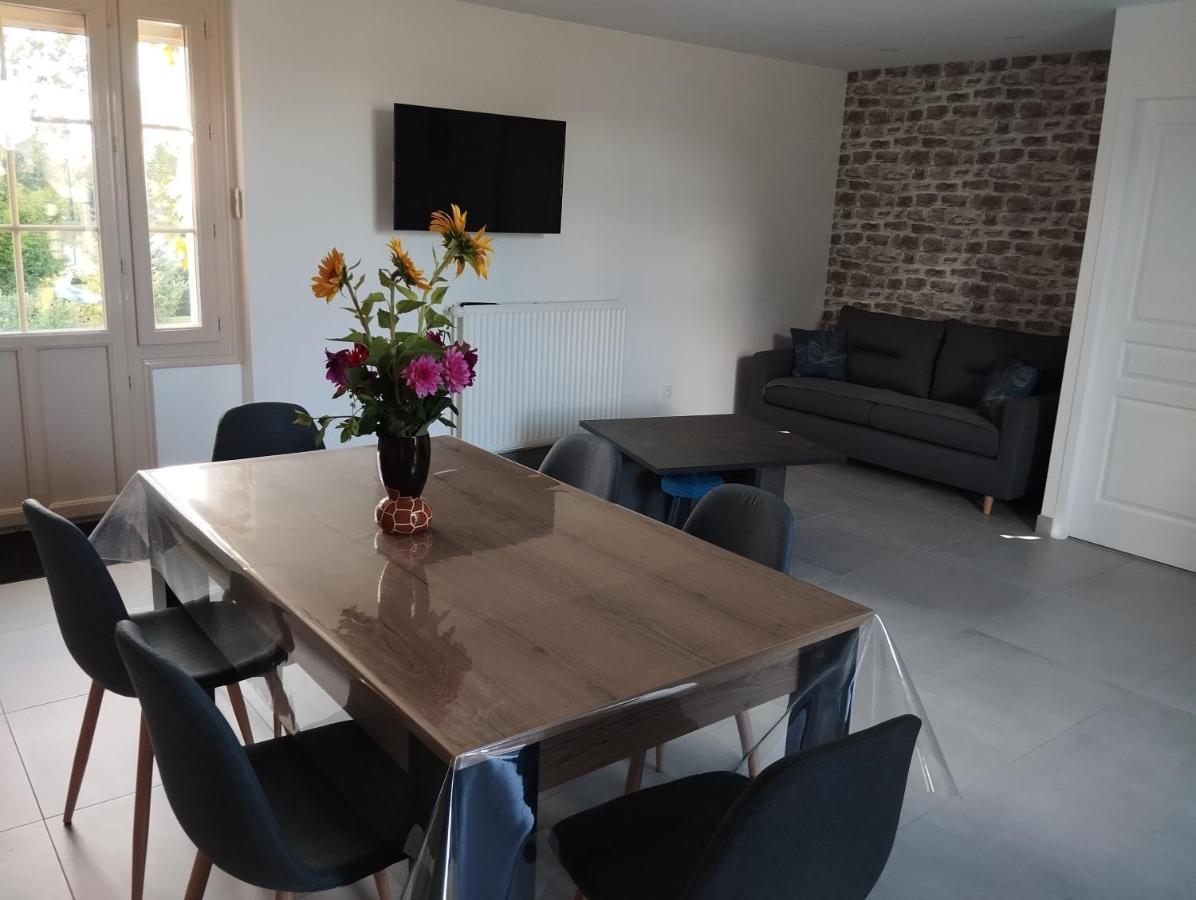 Maison Au Calme Avec Vue Etang Clesse  Extérieur photo
