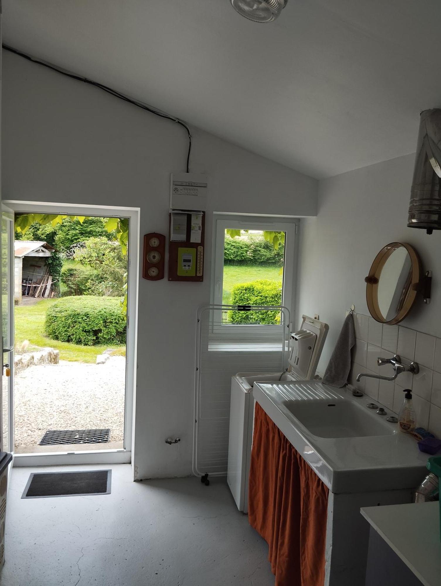 Maison Au Calme Avec Vue Etang Clesse  Extérieur photo